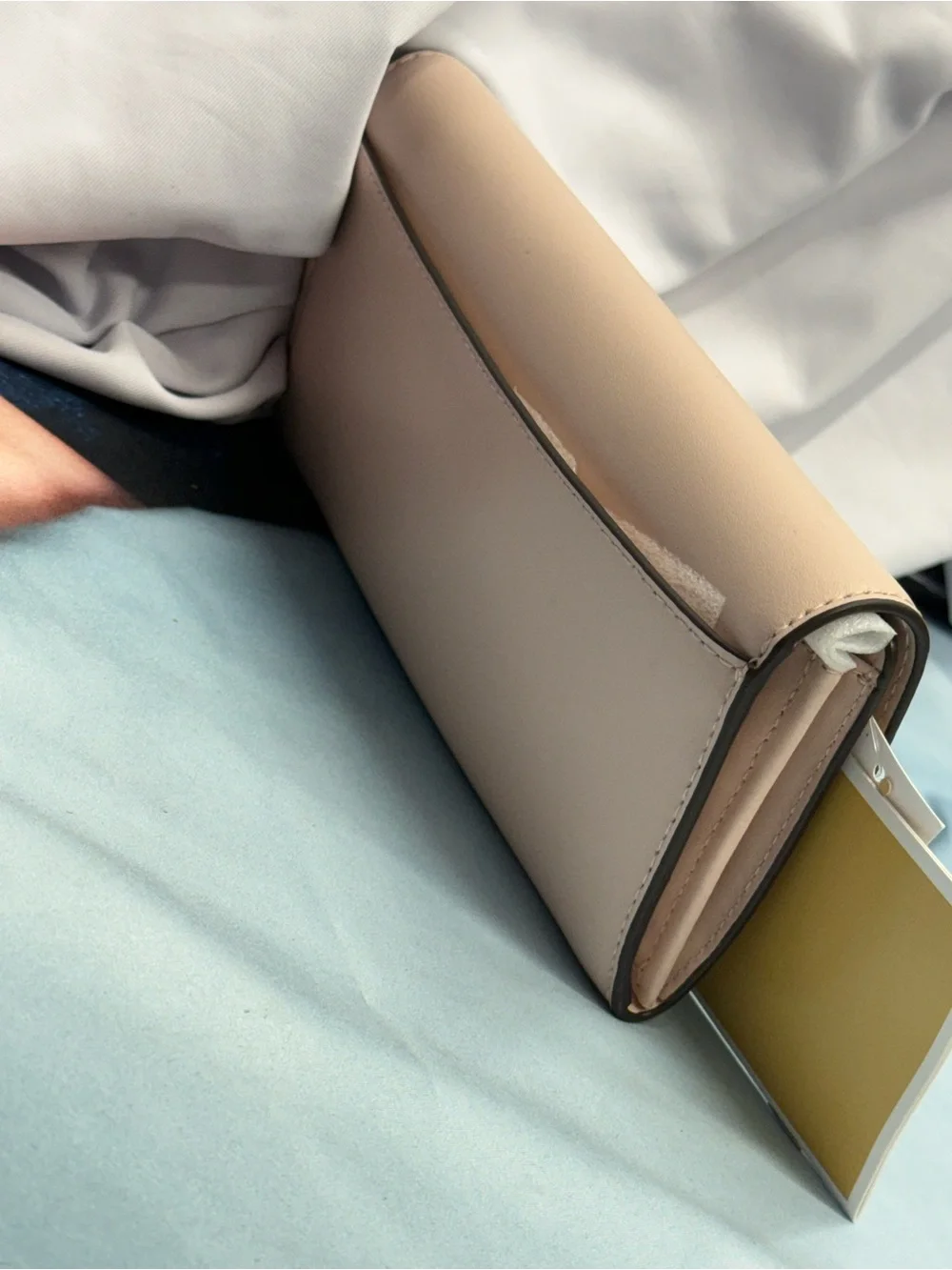 (new+tag) Michael Kors Large Leather Pink Wallet Clutch Gold MK Turnlock Logo